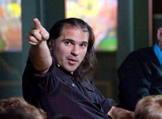 دکتر نیما ارکانى حامد؛ بزرگترين فيزيكدان عصر حاضر