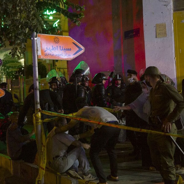 حادثه دلخراش در مرکز درمانی «سینا» به روایت تصویر