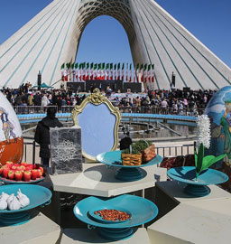 جشن تحویل سال نو در میدان آزادی