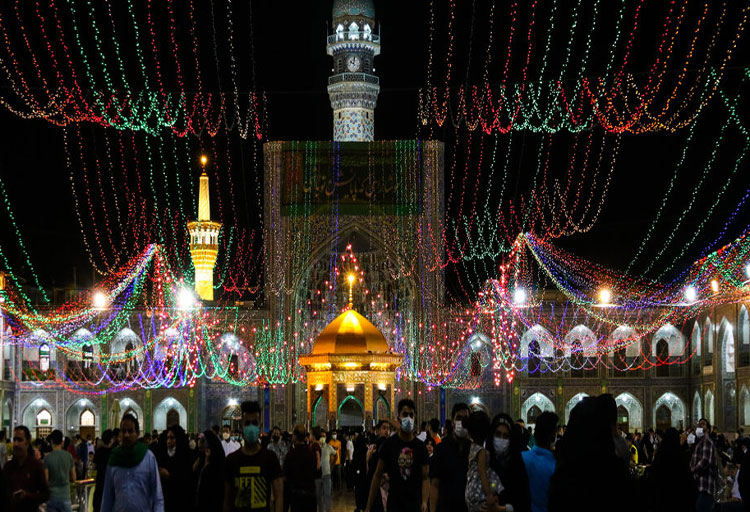 حال و هوای حرم رضوی در آستانه میلاد امام رضا(ع)