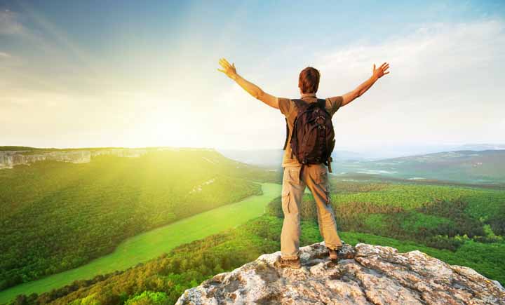 زندگی مجموعه‌ای است از تغییرات خودانگیخته و طبیعی. در مقابل این تغییرات نایستید که چیزی به‌جز اندوه برای‌تان به بار نخواهد آمد. بگذارید واقعیت، واقعیت بماند، بگذارید هرچیزی در مسیر جریان سیال و طبیعیِ خود پیش برود.