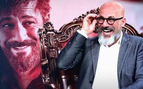 تشکر امیر آقایی از هوادارانش برای تبریک تولدش