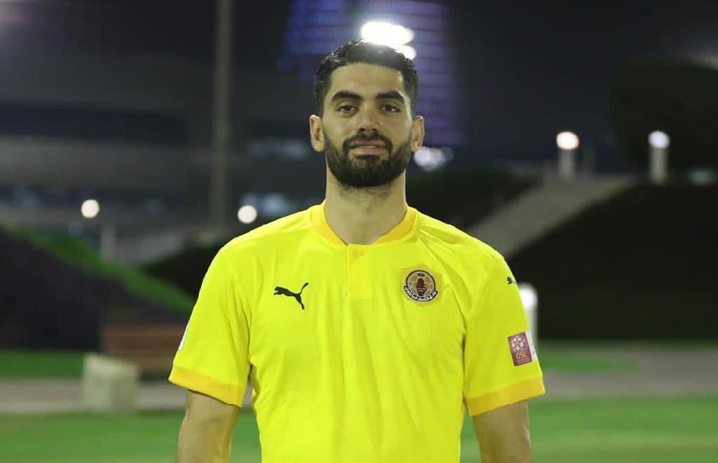 علی کریمی با انتشار پستی رسما از پیوستنش به قطر اسپرت خبر داد