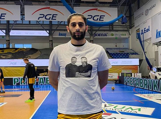 میلاد عبادی‌پورِ والبالیست؛ اینگونه یاد و خاطره‌ی رفقای فوتبالیستش را زنده کرد