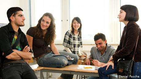 آموزش آلمانی Chapter 12 - student or a porter? ) Deutsche welle )
